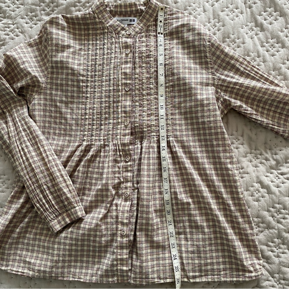 Uniqlo 100% Cotton Classic Beige Plaid Button-Up Shirt with Mauve & Navy Stripes - Picture 11 of 12
